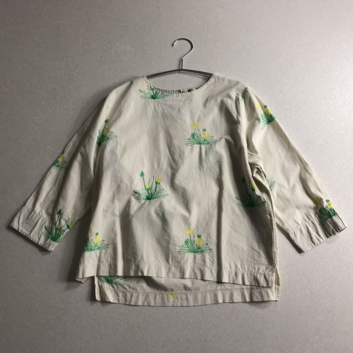 ☆ おしゃれデザイン 花柄 刺繍 ブラウス チュニック拍卖