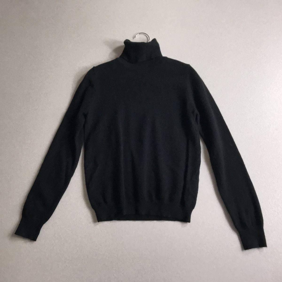 ♪ UNIQLO カシミヤ100% タートルネック ニット セーター拍卖