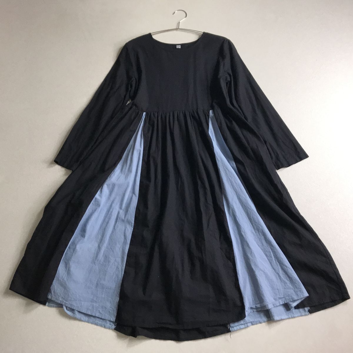 □ おしゃれデザイン 切り替え ギャザー バイカラー ワンピース拍卖