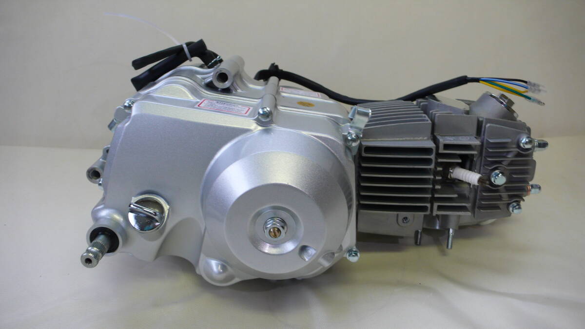 新品未使用 110cc遠心クラッチエンジン カブ モンキー ゴリラDAX シャリー ATV 12V 附属品あり キック起動拍卖