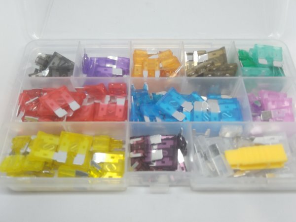 平型ヒューズ60個、ミニ平型ヒューズ60個、底背型ヒューズ60個 合計180個 180ピースセット 拍卖