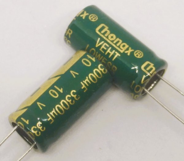 3300uf 3300μF 10V 105℃ 10×20 電解コンデンサー 2個組1セット拍卖