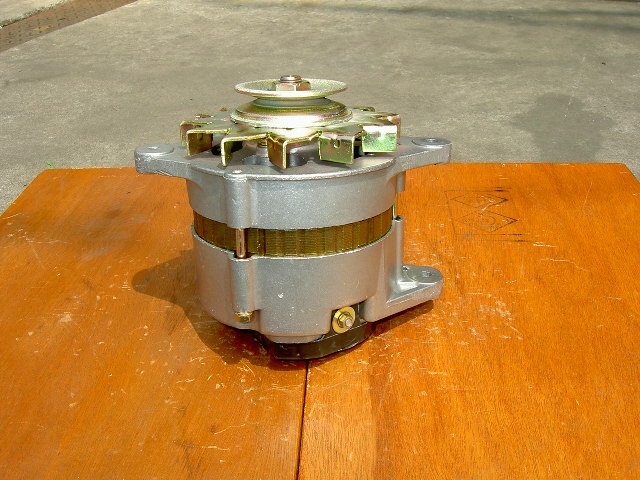 ハコスカ、ケンメリ、フェアレディZ等L型エンジン用オルタネーター(ダイナモ)リビルト品 LT150-21、32990-5300拍卖