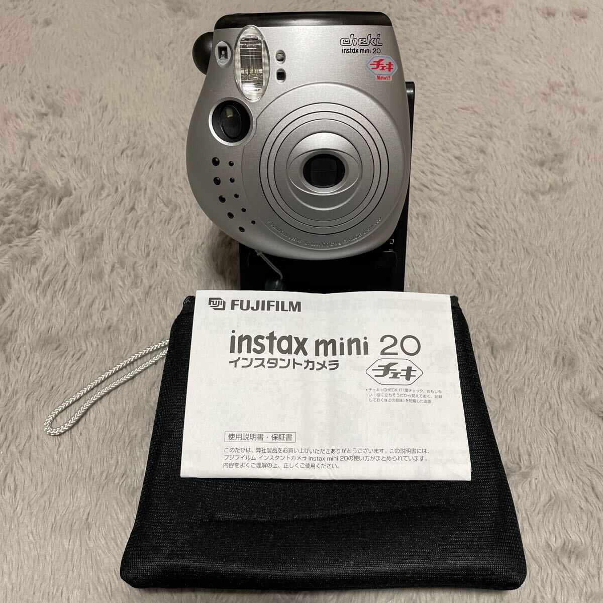 cheki instax mini 20 FUJIFILM チェキ インスタントカメラ拍卖