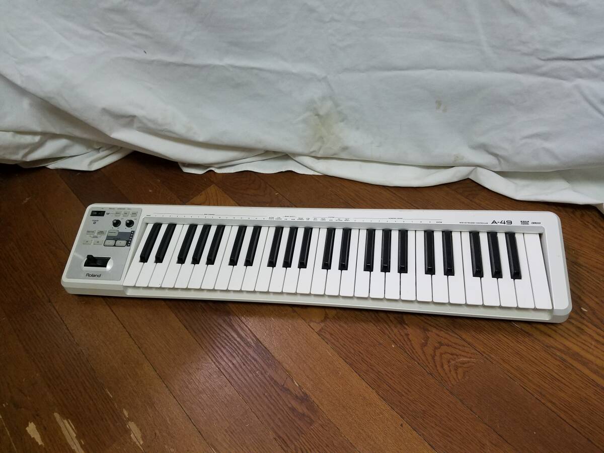 【楽器・機材】 Roland ローランド A-49 MIDIキーボード コントローラー 49鍵盤 通電確認のみ拍卖