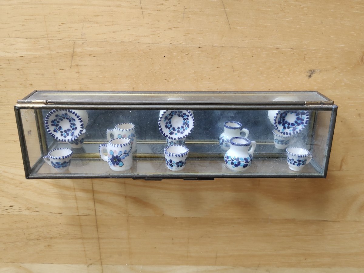 ミニチュア食器セット ガラスケース入り拍卖