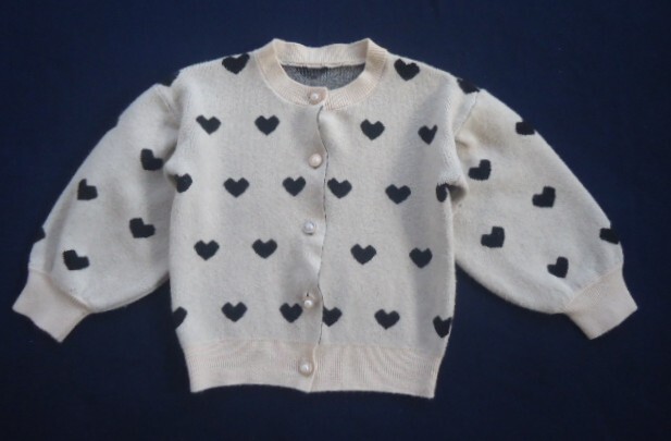■カーディガン■ハート(キッズ) サイズ90■拍卖