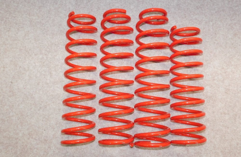 送料無料 ジムニーJB64、74 4インチスプリング拍卖