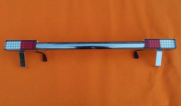 送料無料 ジムニーJA22 リアバンパーLEDテール付き拍卖