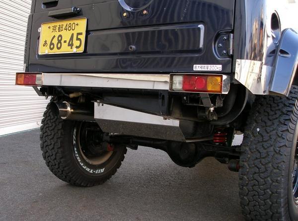 送料無料 ジムニー JA11 リアバンパー スクエアタイプB拍卖
