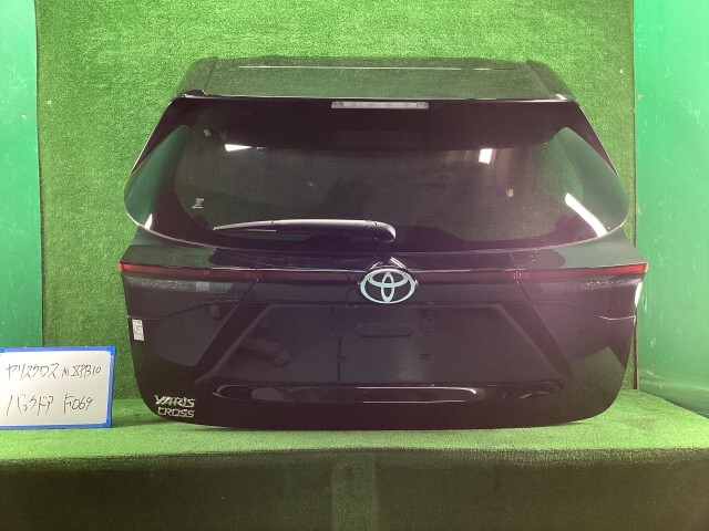 ヤリスクロス ヤリクロ 5BA-MXPB10 バックドア リアゲート Z拍卖