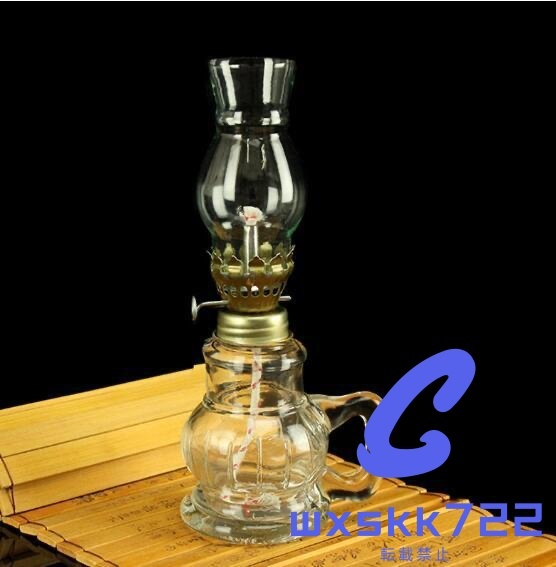新品未使用オイルランプ ガラス レトロ アンティーク ランタン 卓上照明 灯油ランプ テーブルランプ アルコールランプ拍卖