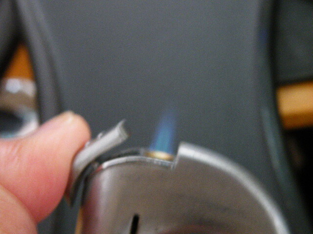 ***☆★ 110g カラビナ・ライター 金属製頑丈 いざとなった時に発揮します 如何拍卖