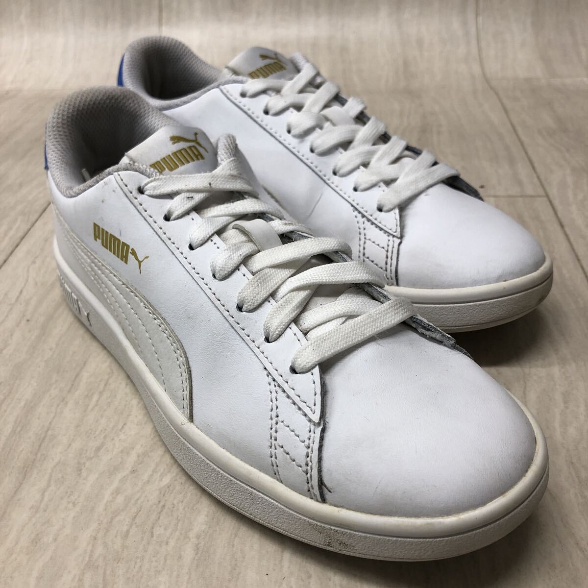 M329 FK-251029-257 PUMA プーマ Smash V2 スマッシュ V2 ローカットスニーカー カジュアルスニーカー ホワイト ブルー 男の子 24cm拍卖