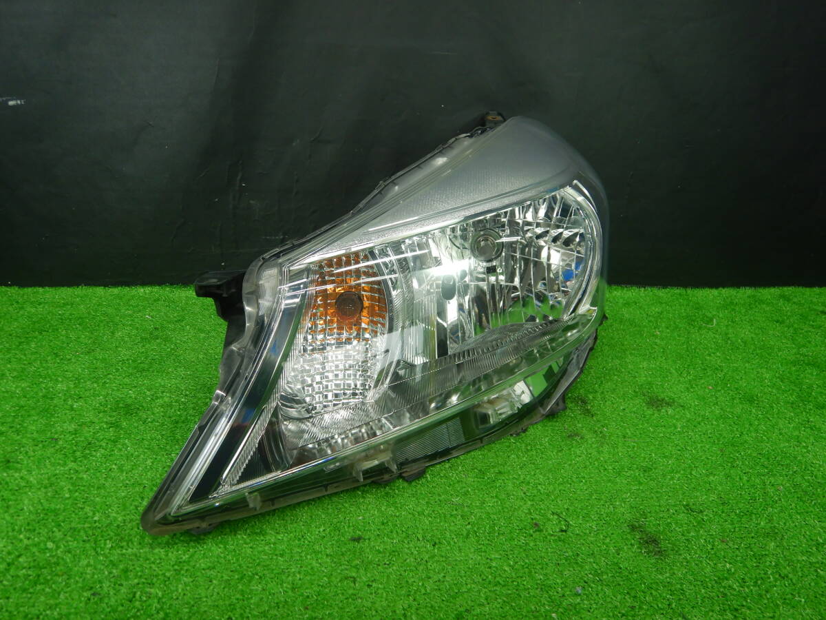 17B】【040】 ヴィッツ NSP130 左ヘッドライト 81170-52D20 コイト 52-233 KSP130 NSP135 【509251】拍卖