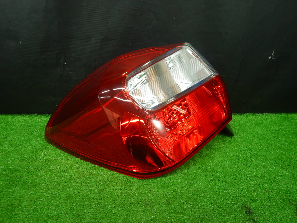 17B】 インプレッサ GP2 左テールランプ 84912FJ050 MOBIS FAM924-02 GP3 GP6 GP7 ブレーキレンズ 【送料記載】【510072】拍卖