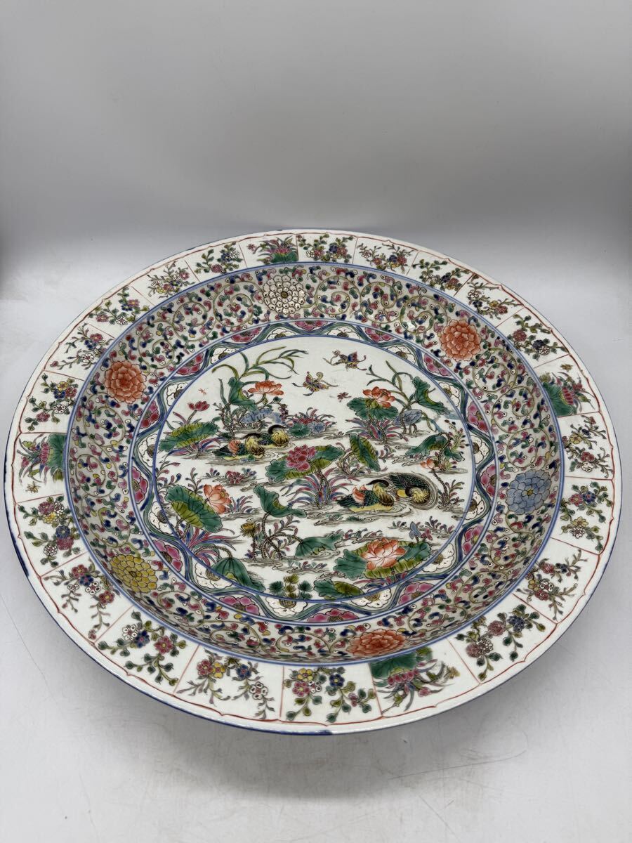 No140 大清康熙年製款 極彩色・古彩大皿/満漢花卉図/特大飾皿 極精細手描き 旧家蔵出/康熙草花花鳥図・満花細密文/骨董品 旧蔵品拍卖