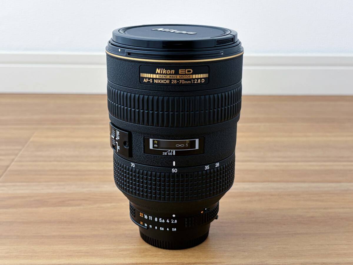 Nikon AF-S NIKKOR 28-70mm 1:2.8 D レンズ拍卖