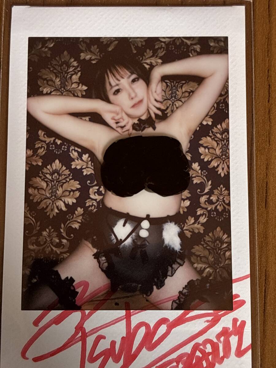 天海つばさ 直筆サイン入り チェキ 猫耳 スケスケ 黒タイツ拍卖