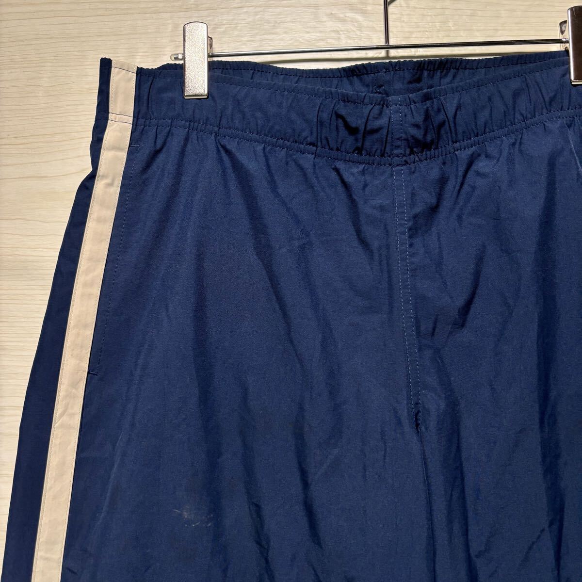 NIKE ナイキ ナイロンパンツ シャカパン イージーパンツ ウエストゴム ワンポイント ロゴ刺繍 サイズL ネイビー 紺 メンズ ボトムス (45)拍卖