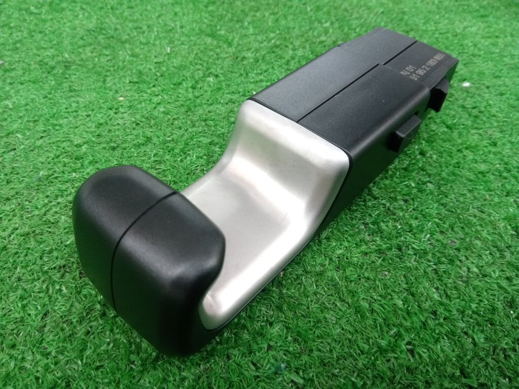 ★中古品★BMW 純正 ユニバーサルフック 51 95 2 183 855【他商品と同梱歓迎】拍卖