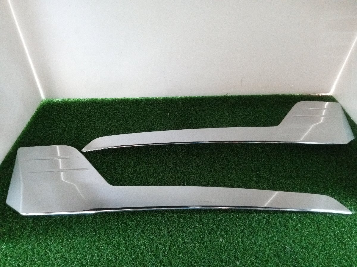 ★中古品★メッキカバー バックドアガーニッシュ DAIHATSU ダイハツ ハイゼット カーゴ用【他商品と同梱歓迎】拍卖