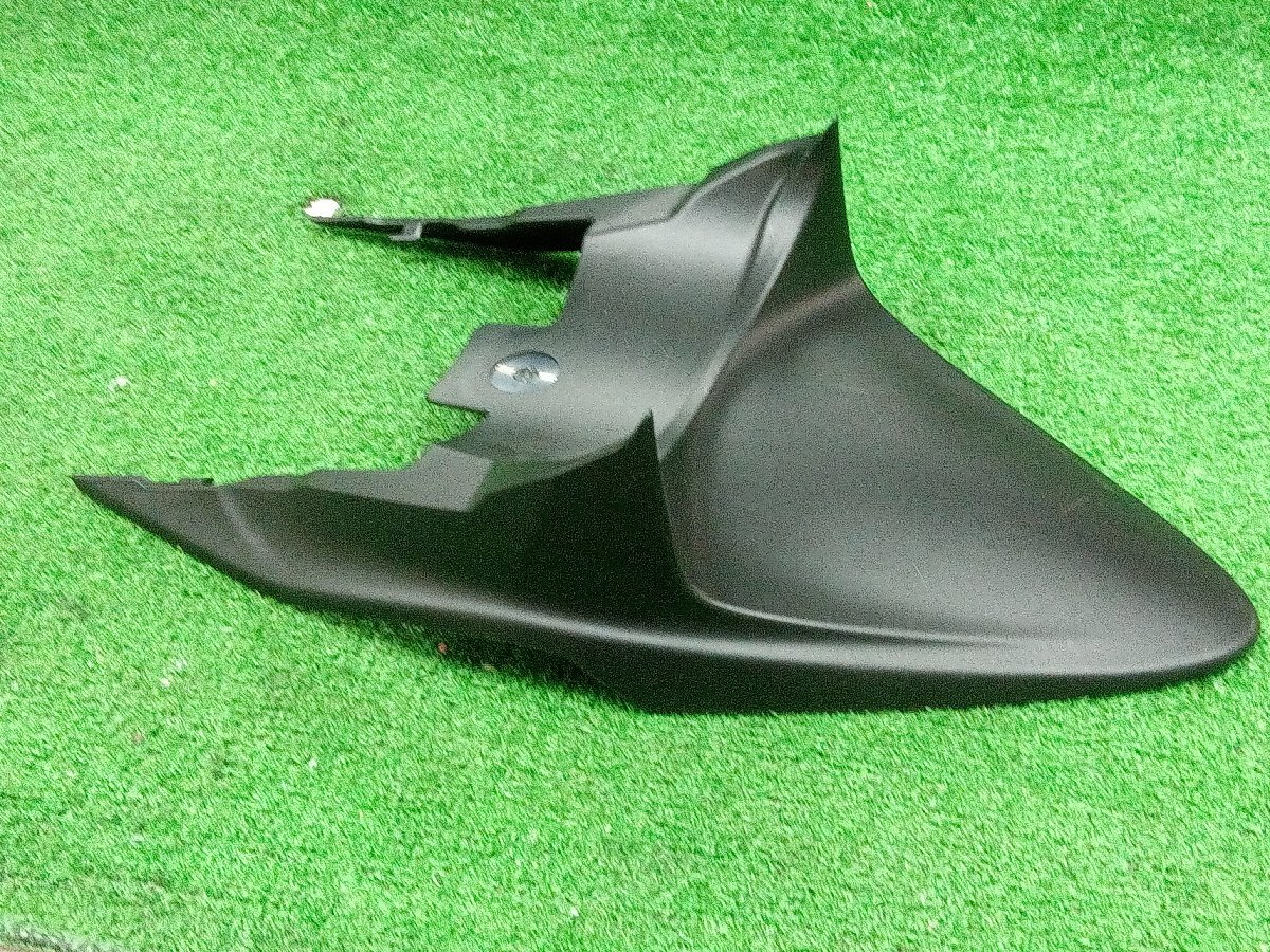 ★中古品★KAWASAKI カワサキ Z900RS 純正 リアフェンダー 泥除け 35019-0637【他商品と同梱歓迎】拍卖