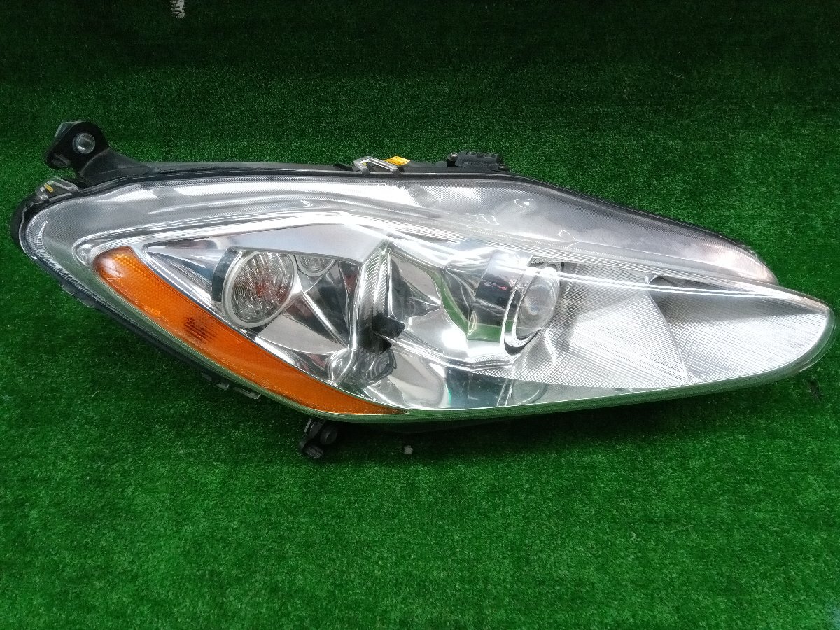 ★中古品★マセラティ MASERATI グラントゥーリズモ 純正 ヘッドライト 右 HID クランツーリズモ【他商品と同梱歓迎】拍卖
