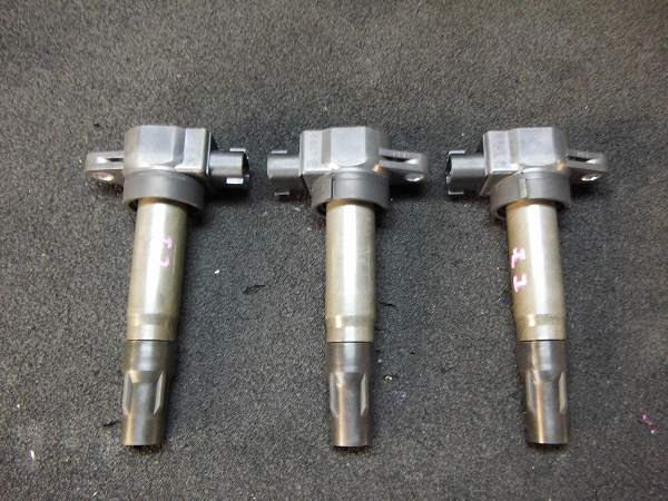 モコ DBA-MG22S イグニッションコイル 025712拍卖