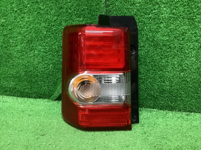 ピクシススペース DBA-L575A 左テールランプ X X07 81560-B2490拍卖
