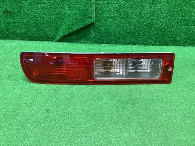 ミニキャブ GBD-U61V 左テールランプ CD(LPGガス車) W37 8330A825拍卖