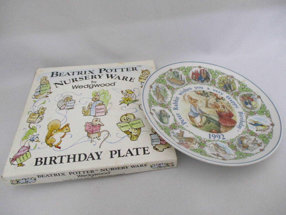 WEDG WOOD ウェッジウッド ◎PETER RABBIT ピーターラビット バースデープレート PLATE 皿 箱付 1992年 【8637】拍卖