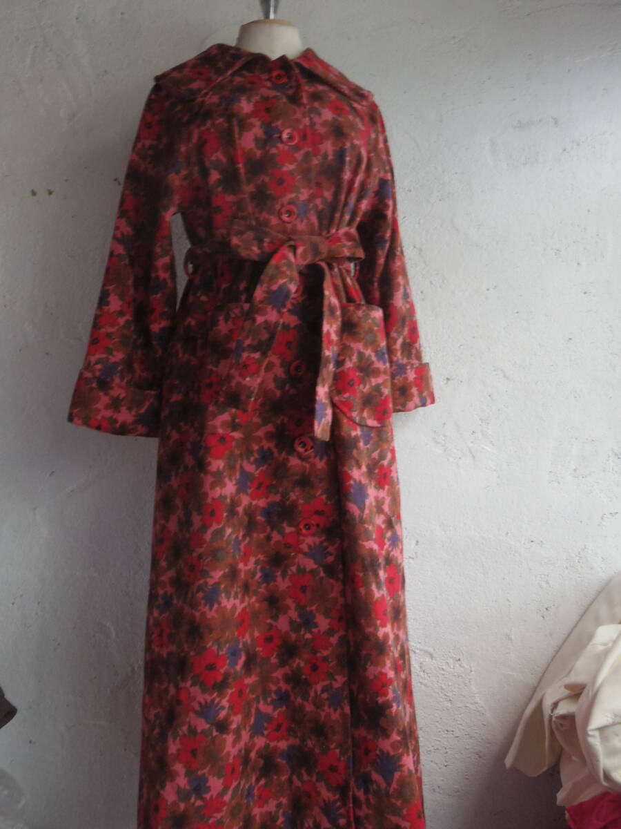 古着♪レトロVintage花柄ウール混モダンコートワンピ♪レトロワンピース70s60s70年代60年代昭和レトロビンテージクラシカルロング丈コート拍卖