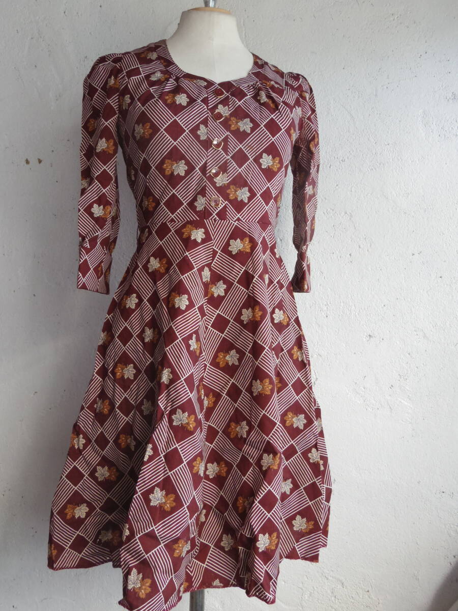 古着♪レトロVintageリーフパフスリーブ袖モッズワンピ♪昭和レトロワンピース70s60s70年代60年代昭和レトロビンテージクラシカルワンピ拍卖