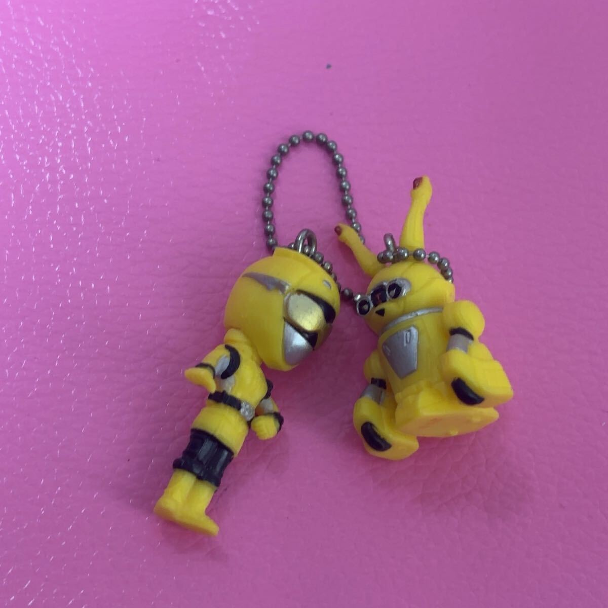 ●特命戦隊ゴーバスターズ イエローバスター ウサダ・レタス キーチェーン キーホルダー拍卖