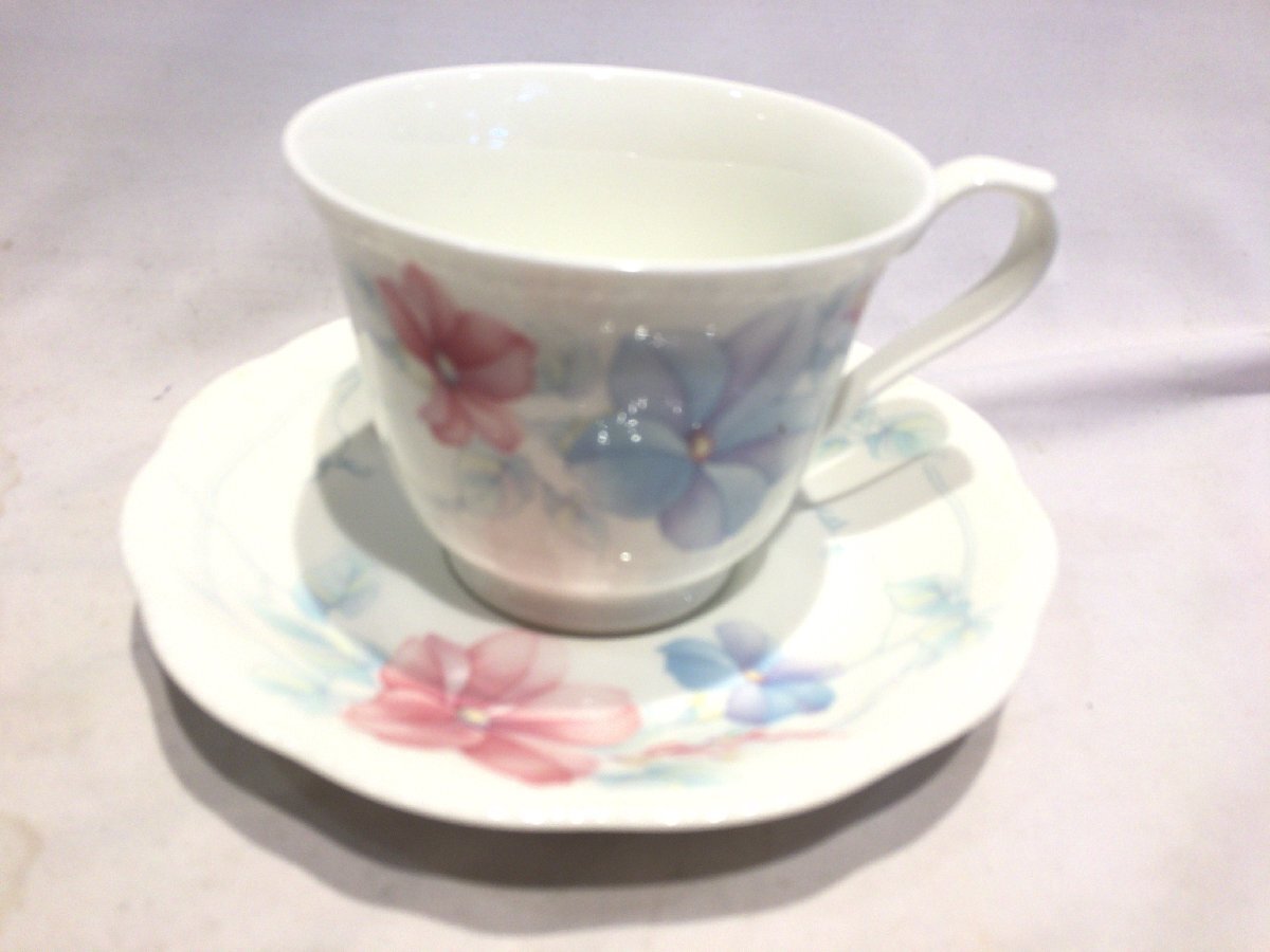 ■■232■未使用■Noritake ノリタケ ティーカップ ペア 2客 コーヒーカップ 花柄 洋食器 食器拍卖