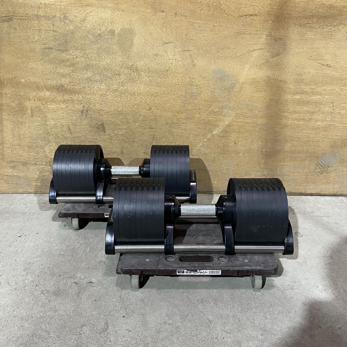 ▲【売り切り】FLEXBELL/フレックスベル 可変式ダンベル NUOBELL 32 32kg×2 《神奈川県直接引取限定》拍卖