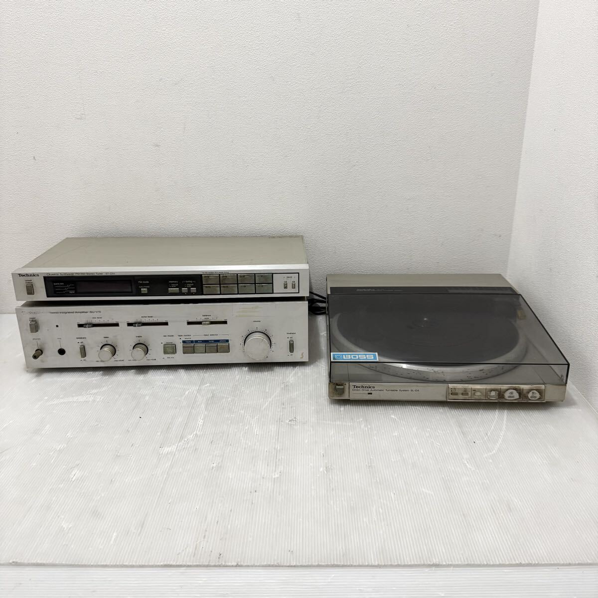 D(1117c4) Technics 3点セット FM/AM ステレオチューナー ST-Z55 / アンプ SU-V15 / ターンテーブル SL-D4 ※商品説明必読拍卖
