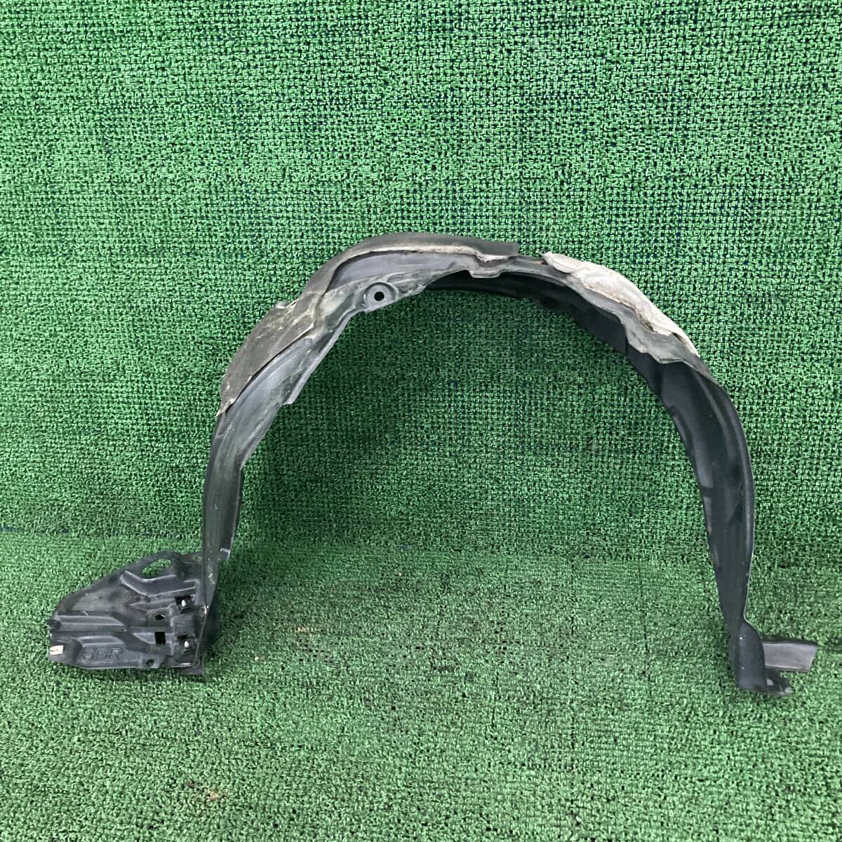 ★☆アクア NHP10 S 右 フェンダーライナー (A1580)☆★拍卖