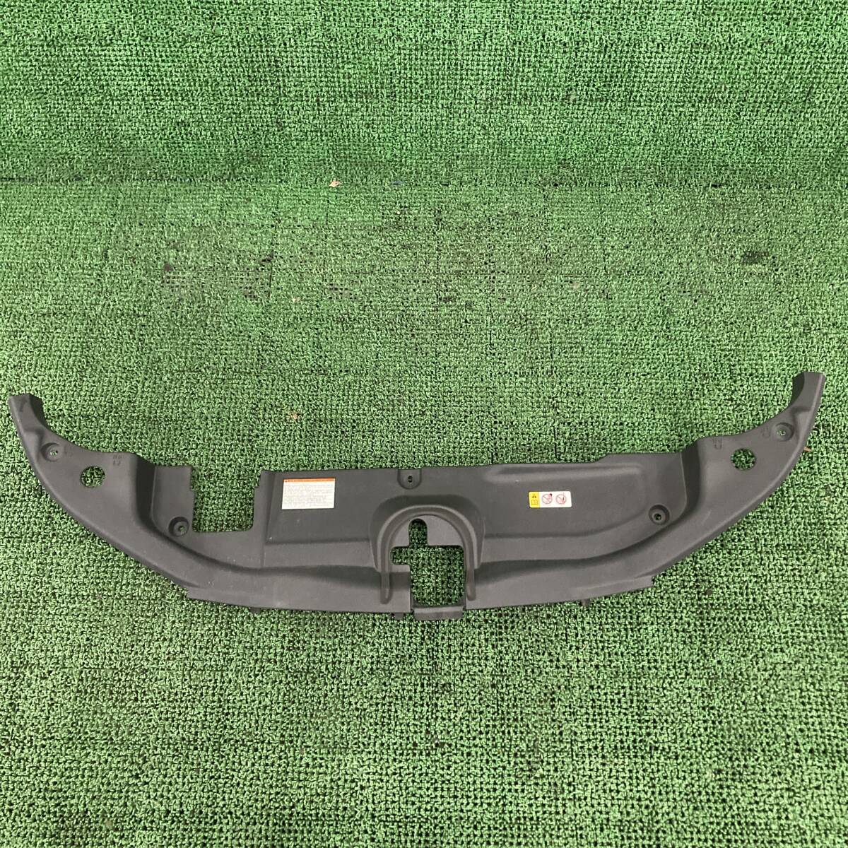 ★☆プリウス ZVW51 S ラジエター アッパーカバー (A1588)☆★拍卖