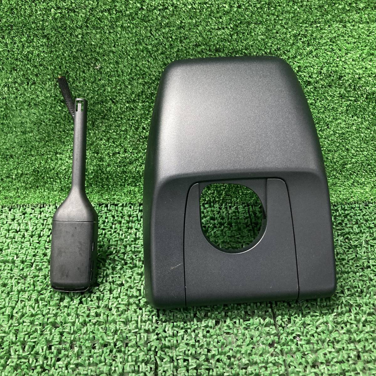 ★☆アルファード S AGH30W フロントカメラ レインセンサー(A1602)☆★拍卖