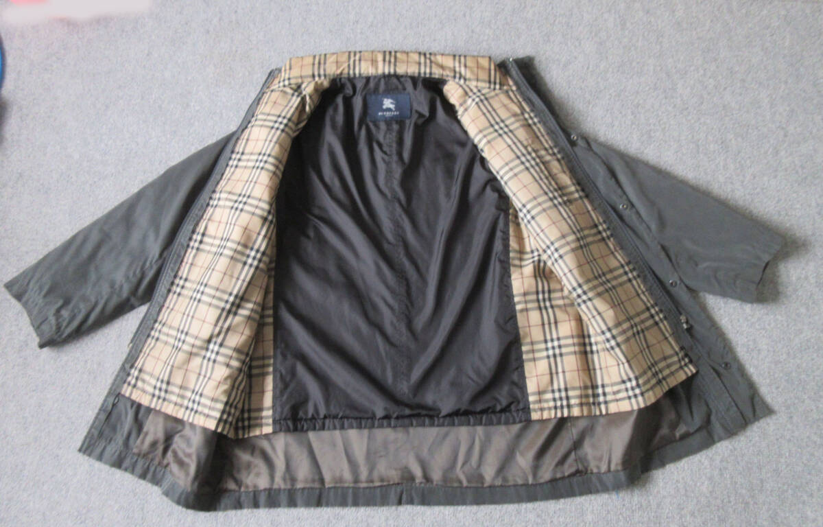 Burberry バーバリー ハーフコート インナー・フード付拍卖