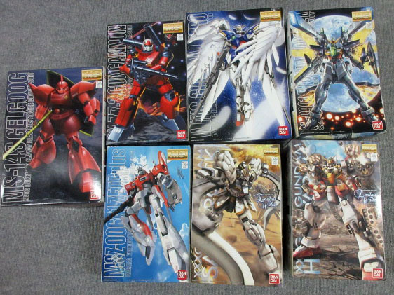 1/100 シェア専用ゲルググ、ガンキャノン、ゼータプラステスト機、サンドロック、ウィングガンダム、ベビーアームズ、エックス 7点拍卖