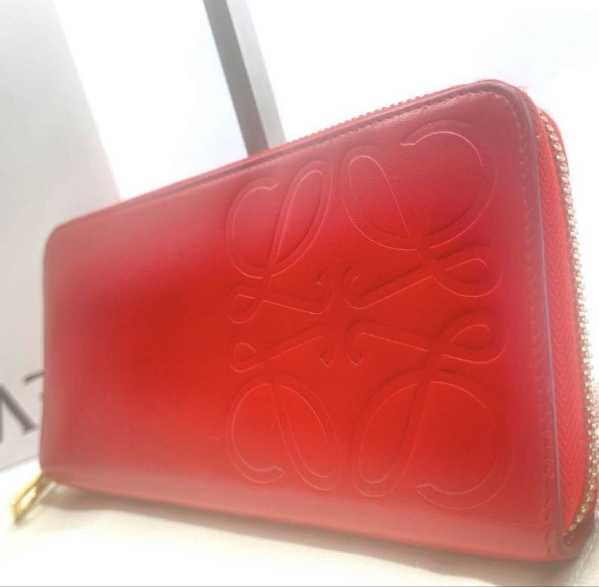 美品/希少/付属品完備LOEWE ロエベ メンズ レディース 長財布 ラウンドファスナー アナグラム デカロゴ レザー 本革 レッド 赤拍卖