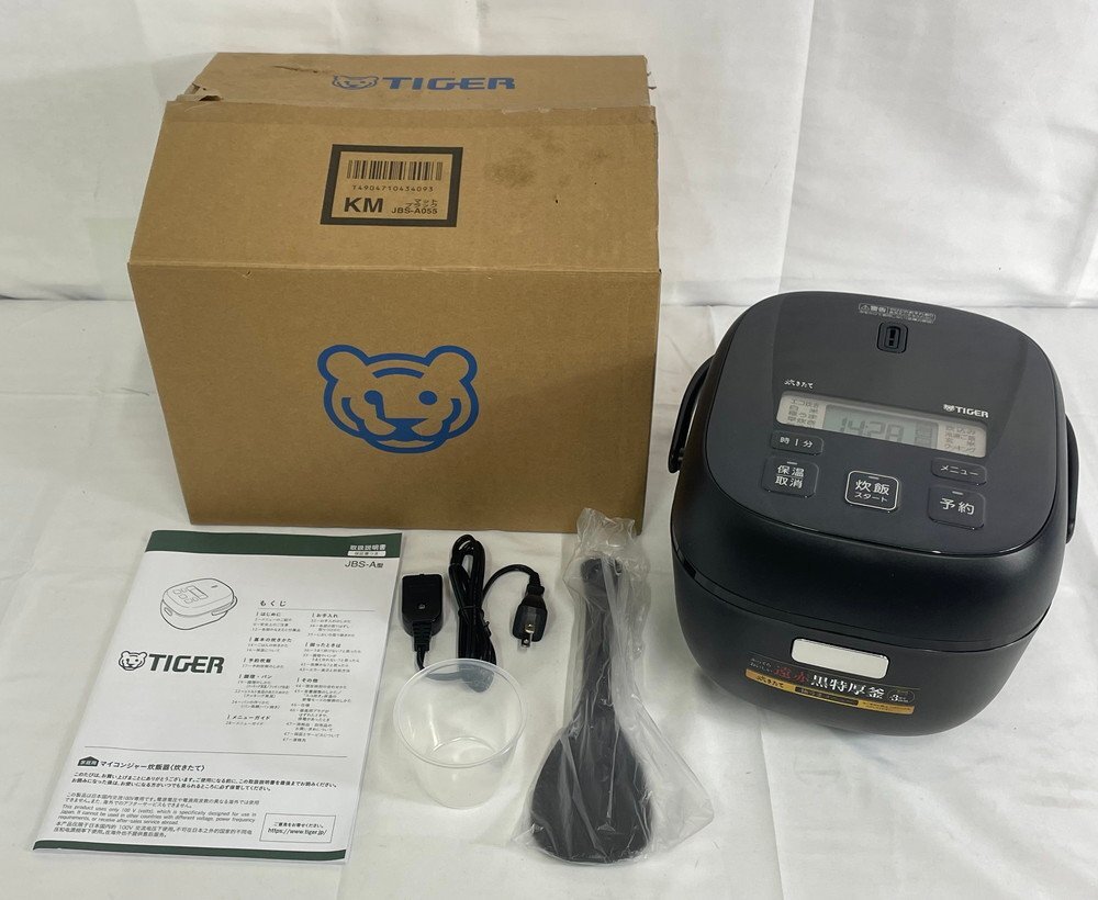 【1PE022】1円スタート TIGER タイガー マイコンジャー炊飯器 JBS-A055 ブラック 2023年製 容量0.54L 3合炊き 遠赤特黒厚釜 通電確認済み拍卖