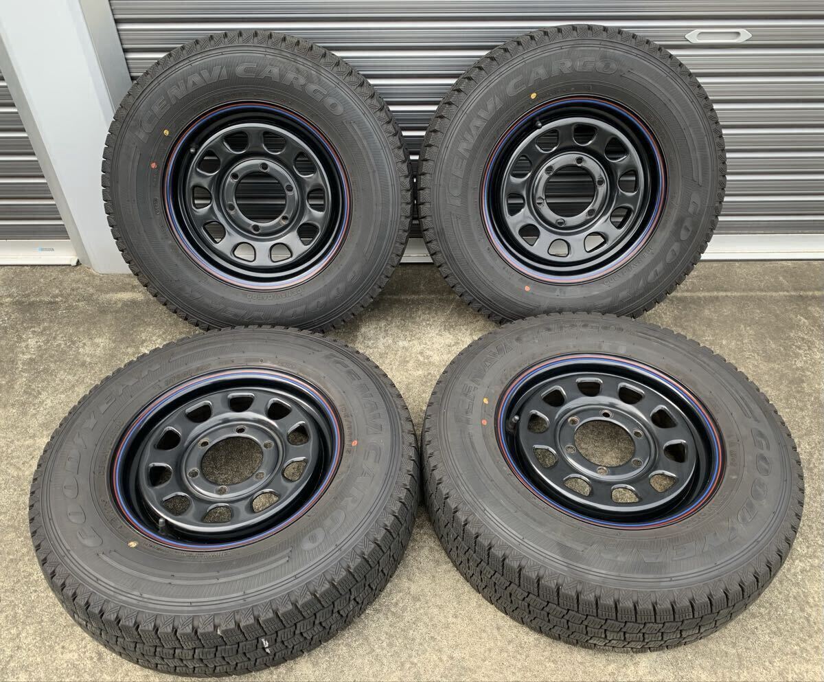 美品!NV350 キャラバン用 デイトナ スタッドレスセット 15インチ グッドイヤー アイスナビ 拍卖