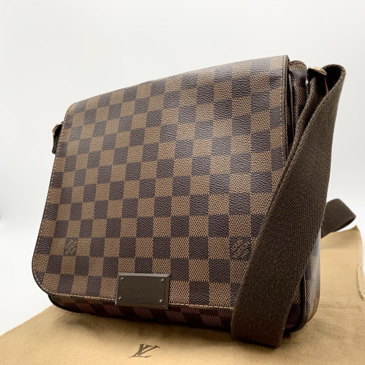 美品 LOUI VUITTON ルイヴィトン ディストリクトPM ダミエ エベヌ N41213 斜め掛け ショルダーバッグ メンズ レディース 男女兼用拍卖