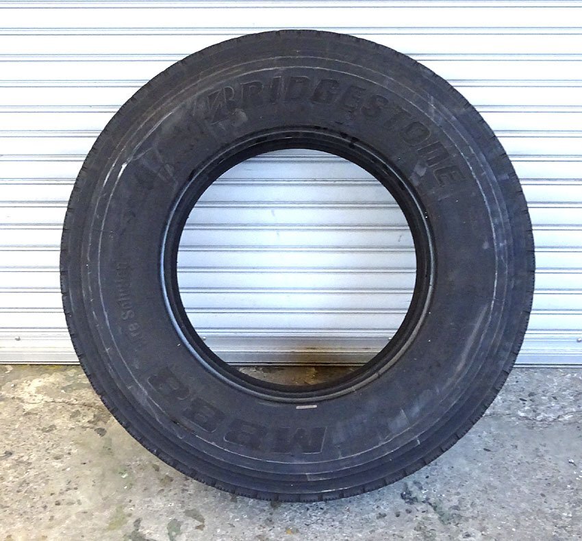 緑屋Re■ ブリヂストン タイヤ M888 11R22.5 2023年 トラック用タイヤ 1本 引取り歓迎! /bnit/11-030/H#佐川260拍卖