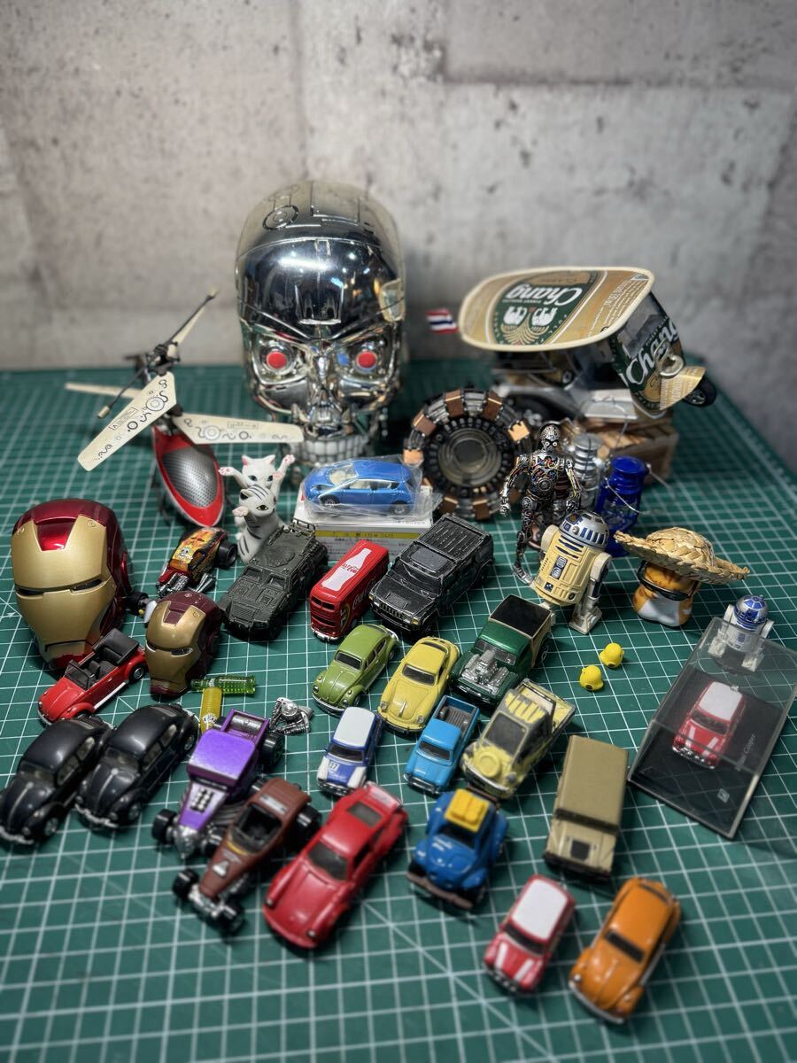 ミニカートミカ おもちゃ 日産リーフトミカ非売品 ターミネーター スターウォーズ フィギア アイアンマン アークリアクター拍卖