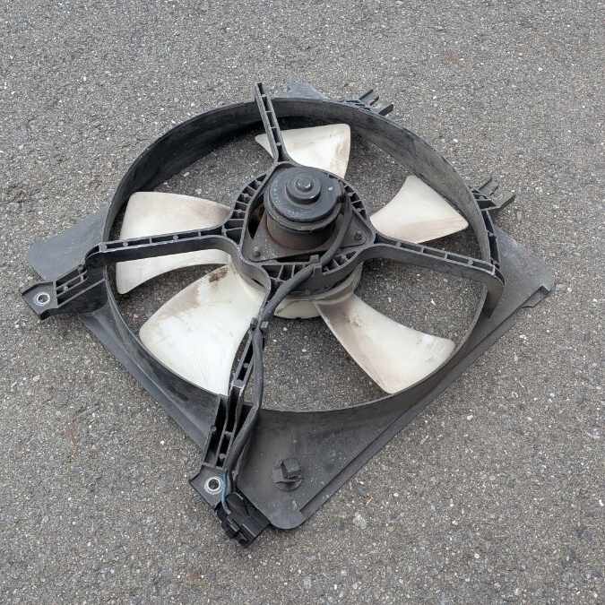 ユーノス ロードスター NA6CE 電動ファン拍卖